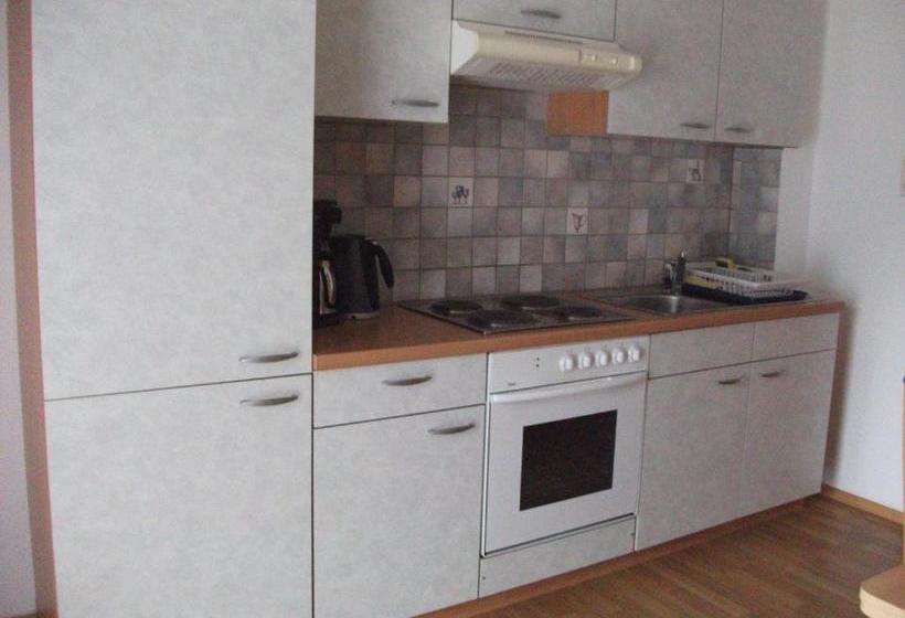 هتل Haus Alpenrose