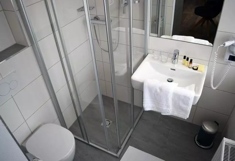 ホテル Kronenhirsch