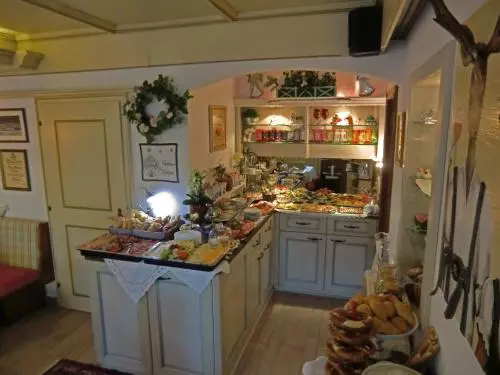 هتل Landhaus Dengg