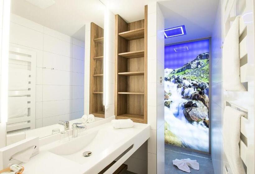 ホテル Magdalena Im Zillertal   Urlaub Mit Hund