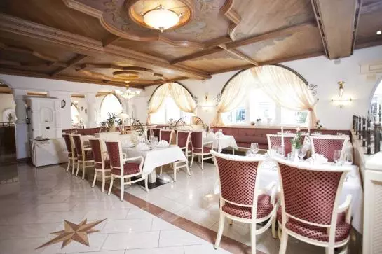 Отель Panorama Wellness & Spa by Alpha