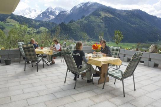 住宿加早餐  Pension Mitteregg