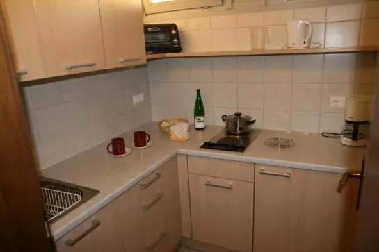 تختخواب و صبحانه Pension Seehoehe