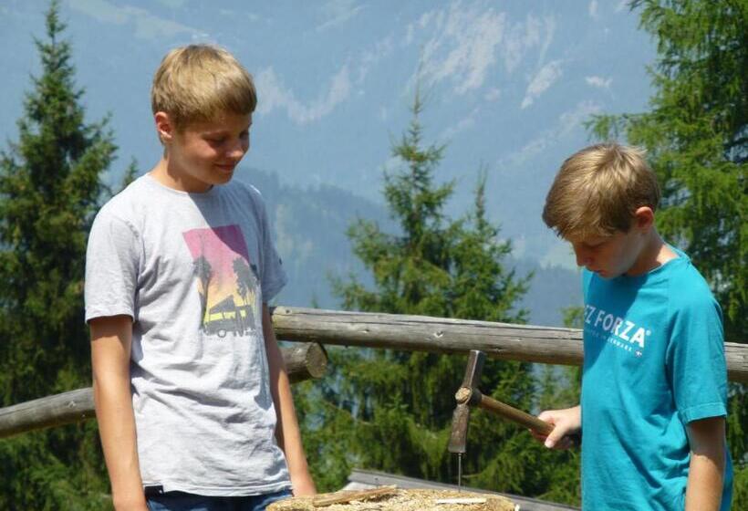 فندق Puttererseehof