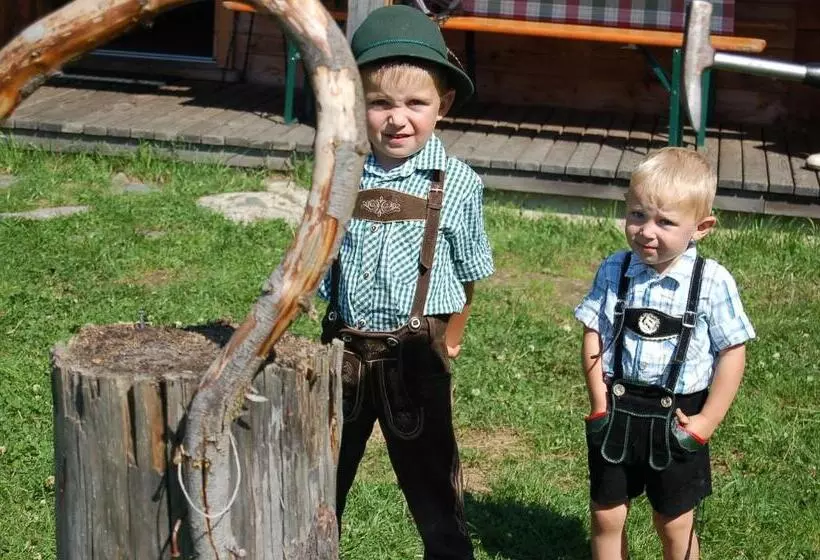 酒店 Puttererseehof