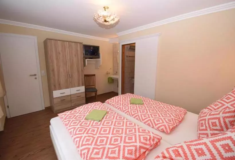 ホテル Appartements Schmiedererhof