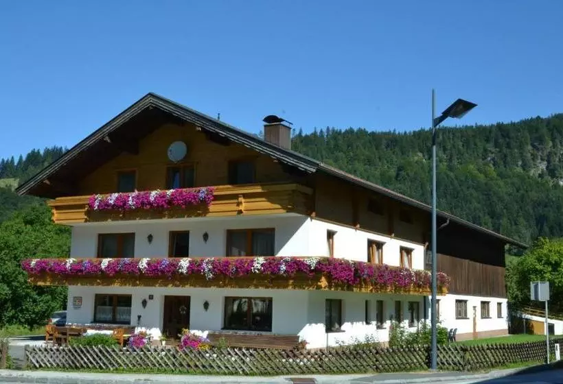 ホテル Appartements Schmiedererhof