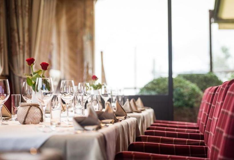 Отель Schwannerwirt