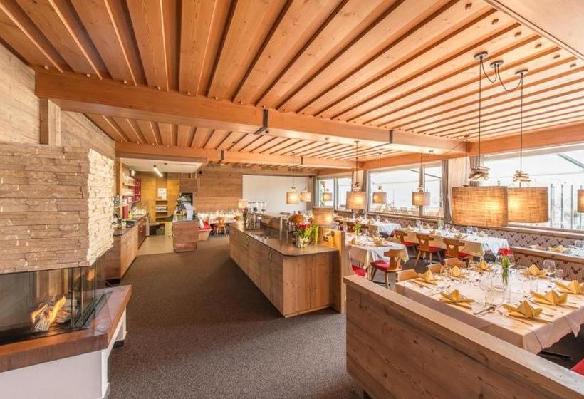 Отель Schwannerwirt