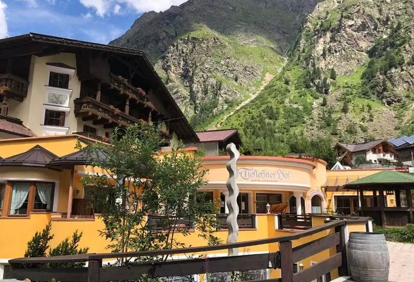 Отель Tieflehner Hof Pitztalhaus