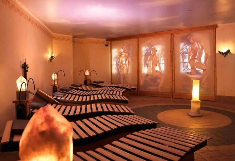 Отель Tieflehner Hof Pitztalhaus