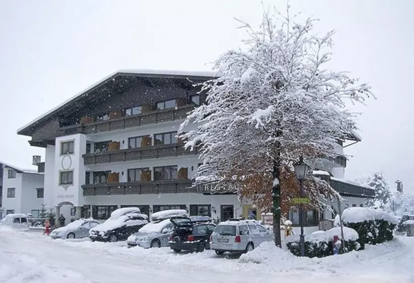 ホテル Zum Pinzger