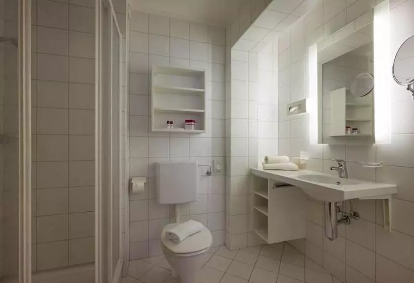 ホテル Zum Pinzger