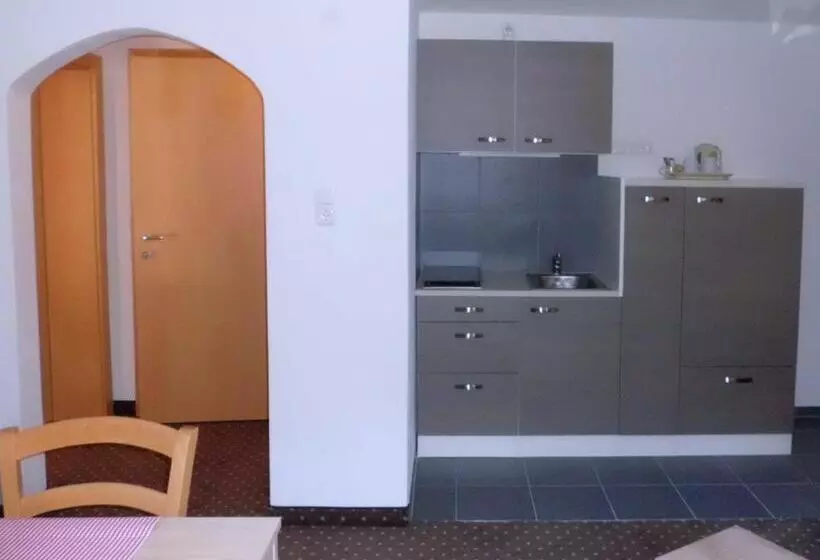 펜션 Alpina Appartements