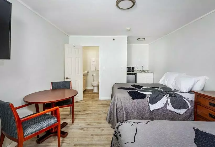 Sea Spiral Suites & Motel