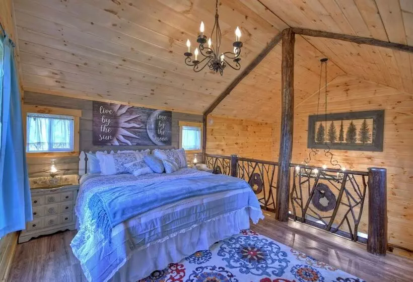 Treehouse Ellijay Star5vacations