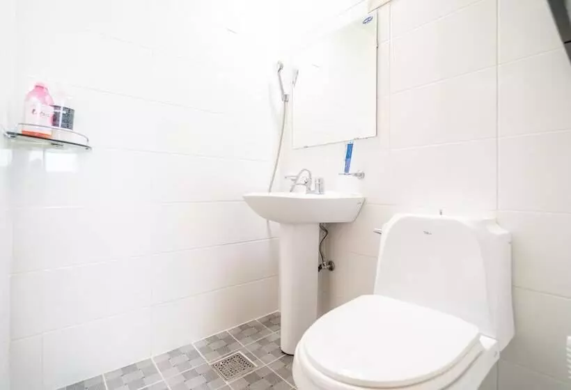 Yeosu Moranggee Pension