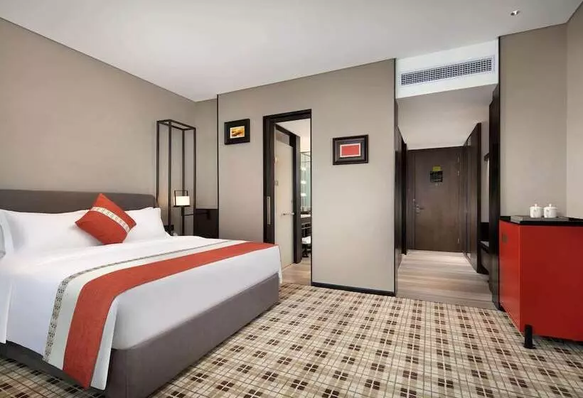 Hotelli Ramada Plaza By Wyndham Xiangtan Wanlou