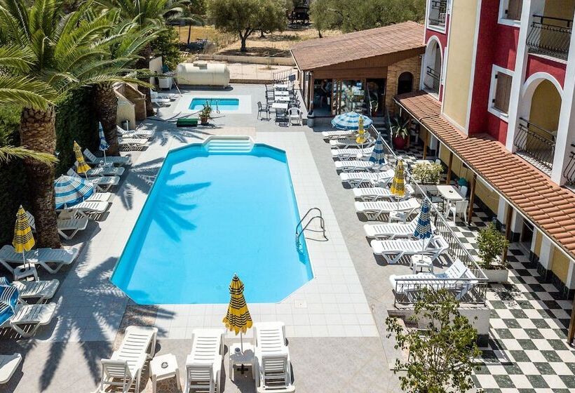 هتل Roseclub Apartments