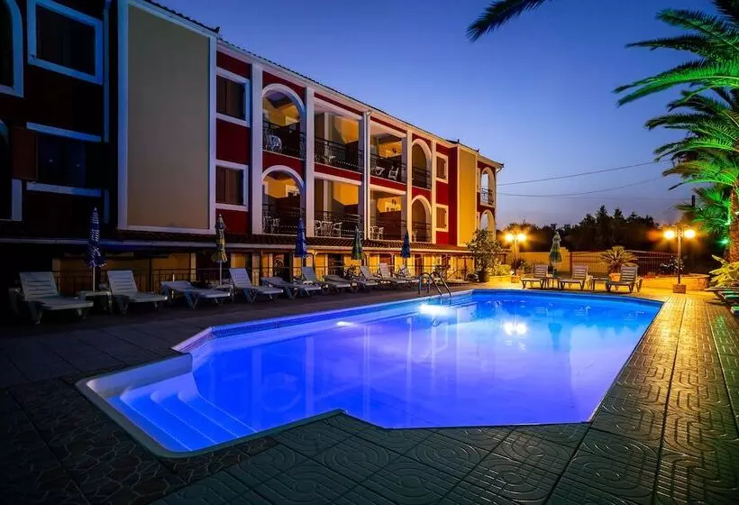 هتل Roseclub Apartments