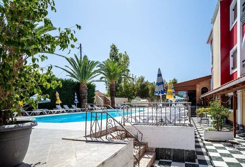 هتل Roseclub Apartments