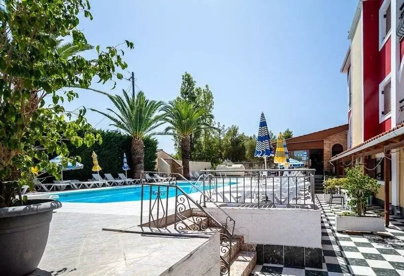 هتل Roseclub Apartments