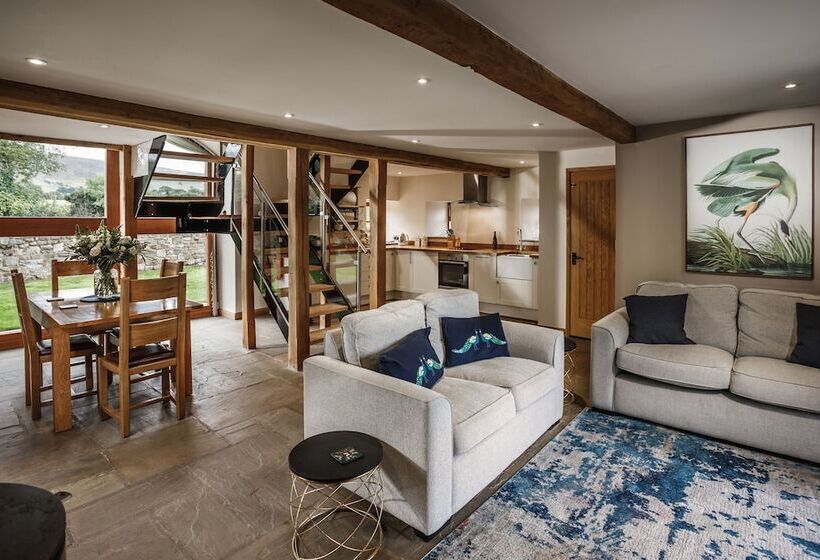 Резиденция Beautiful Secluded 2 Bed Barn With Woodfire Hottub