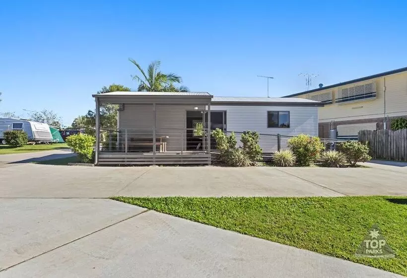 Lomakeskus Tin Can Bay Tourist Park