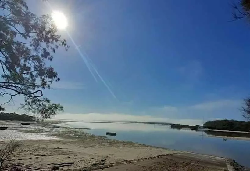 Lomakeskus Tin Can Bay Tourist Park