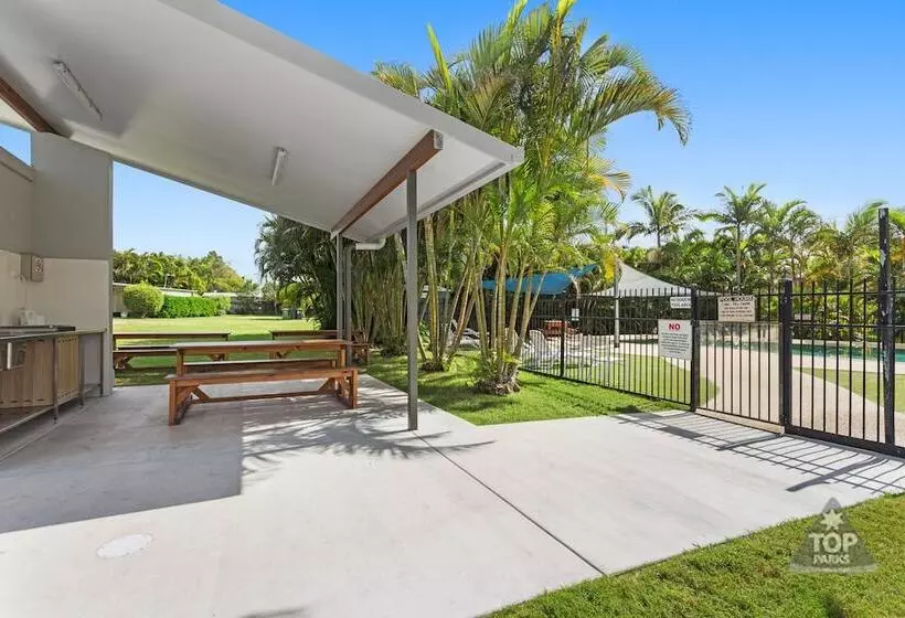 Lomakeskus Tin Can Bay Tourist Park