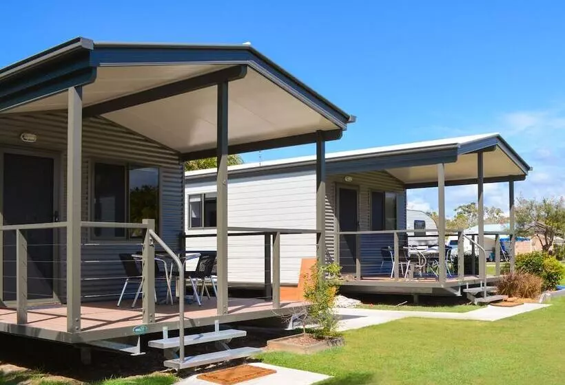 Lomakeskus Tin Can Bay Tourist Park