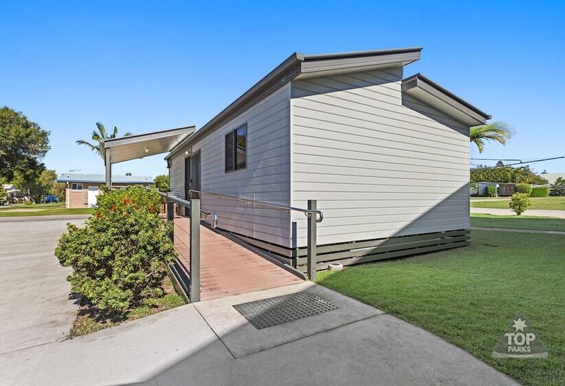 渡假胜地 Tin Can Bay Tourist Park