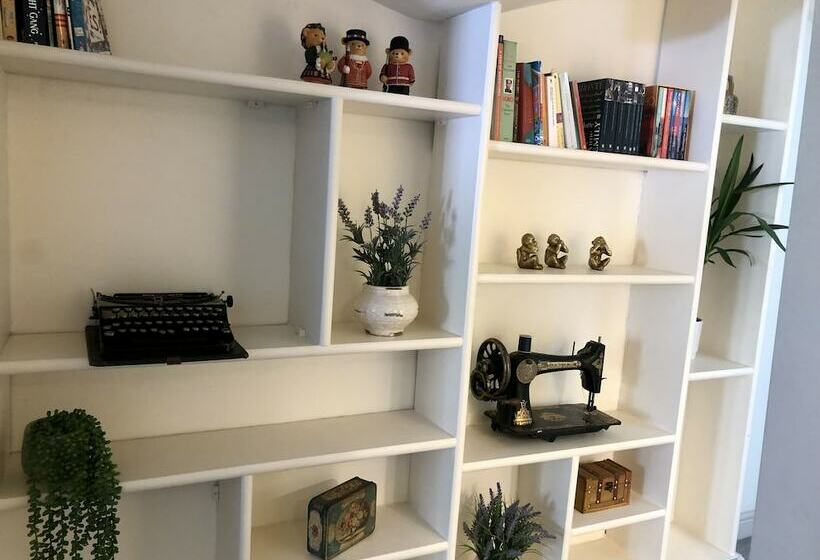 Wuthering Cottage Haworth Stylish, Cosy & Comfy