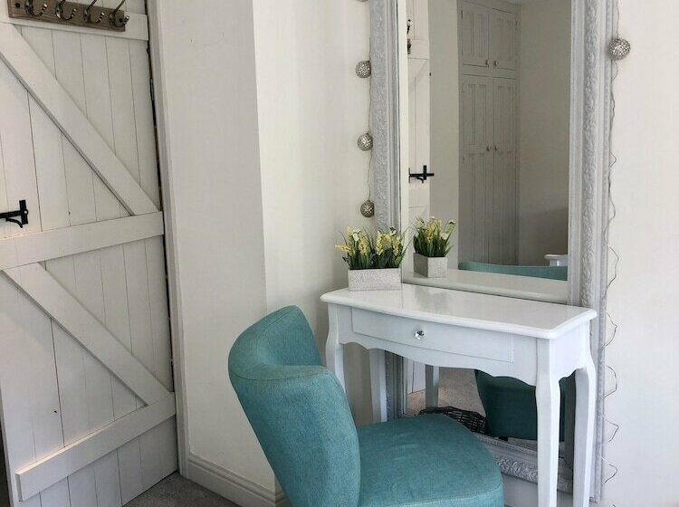 Wuthering Cottage Haworth Stylish, Cosy & Comfy