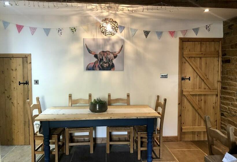 Wuthering Cottage Haworth Stylish, Cosy & Comfy