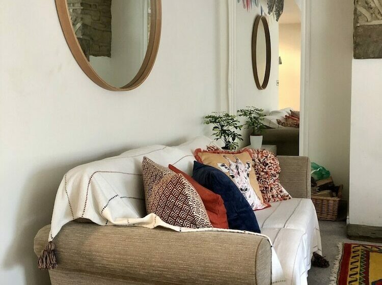 Wuthering Cottage Haworth Stylish, Cosy & Comfy