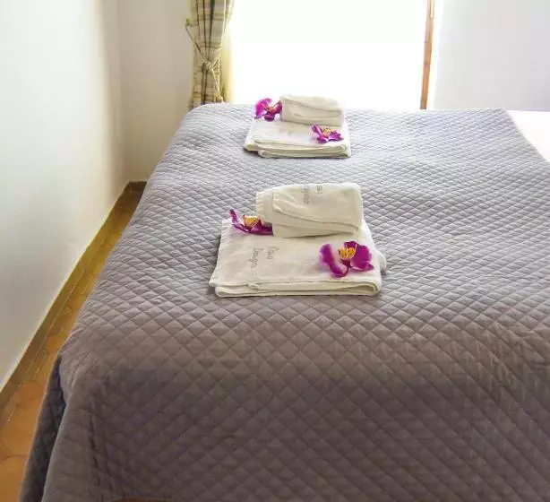 پانسیون Casa Dasyra