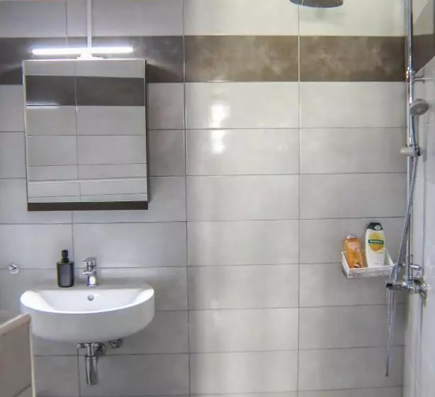 پانسیون Casa Dasyra