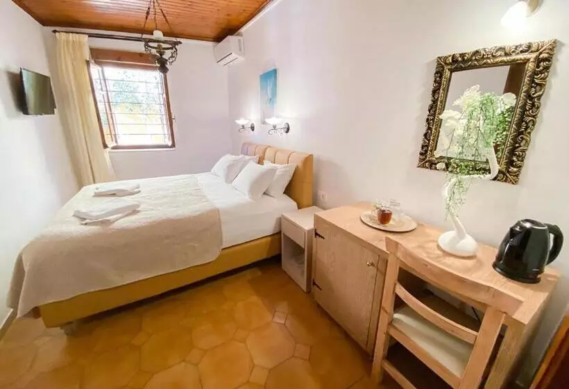 پانسیون Casa Dasyra