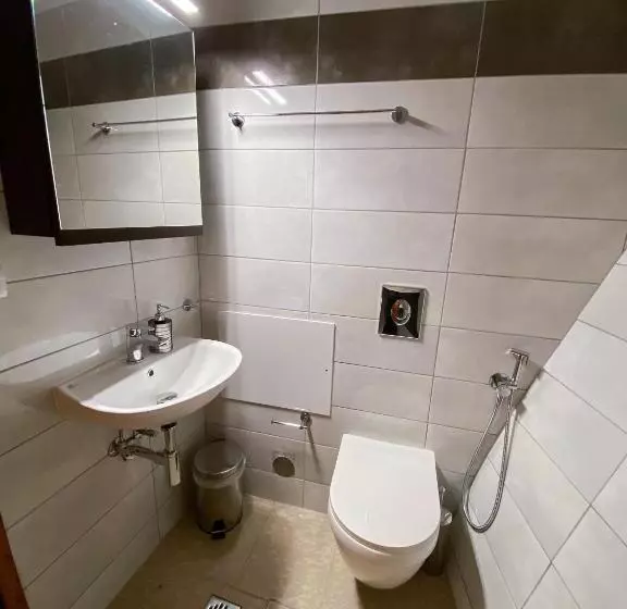پانسیون Casa Dasyra