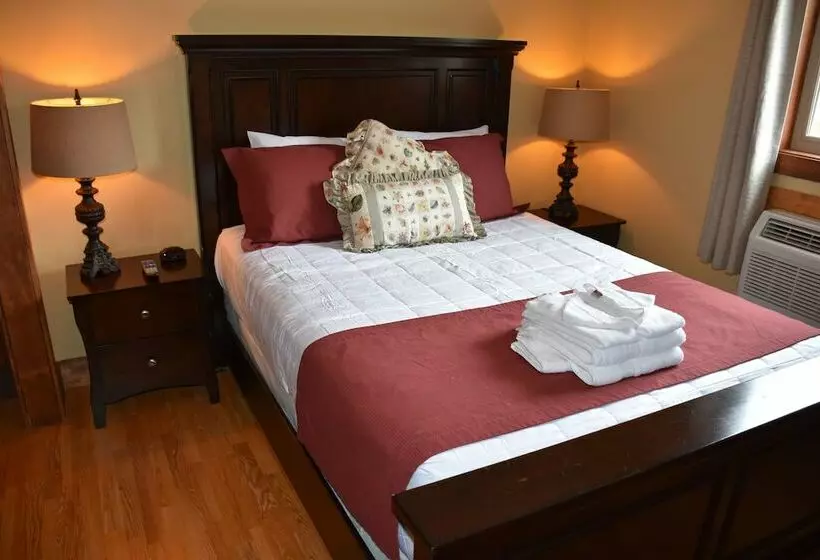 Yellowstone Condo Suites