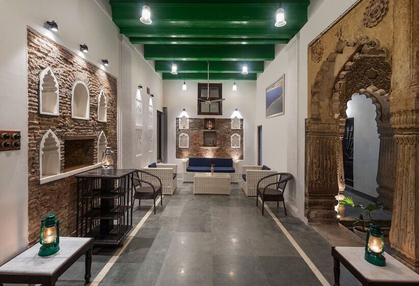 בית מלון כפרי Welcomheritage Badi Kothi