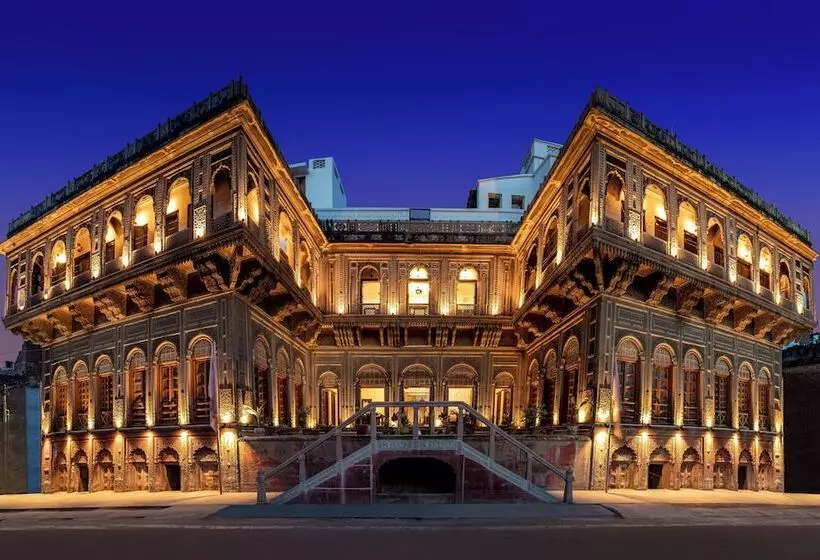 Hotelli Welcomheritage Badi Kothi