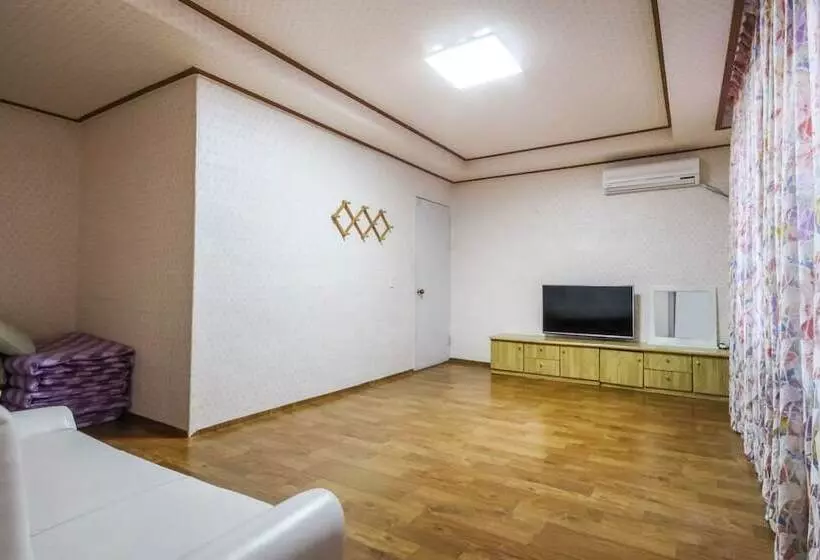 モーテル Muju Vip Pension