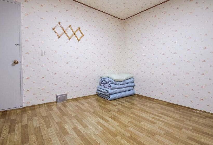 Motel Muju Vip Pension