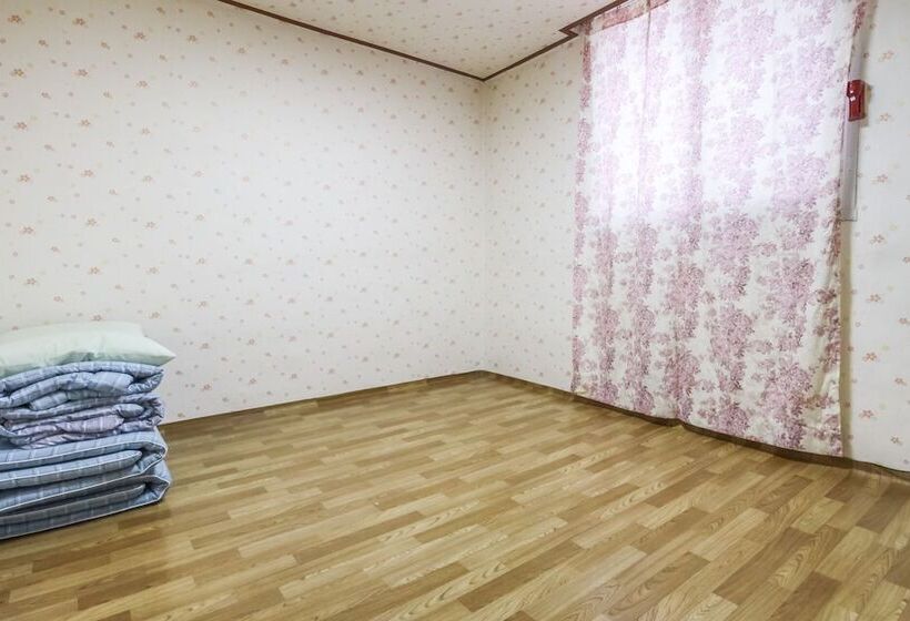 Motel Muju Vip Pension