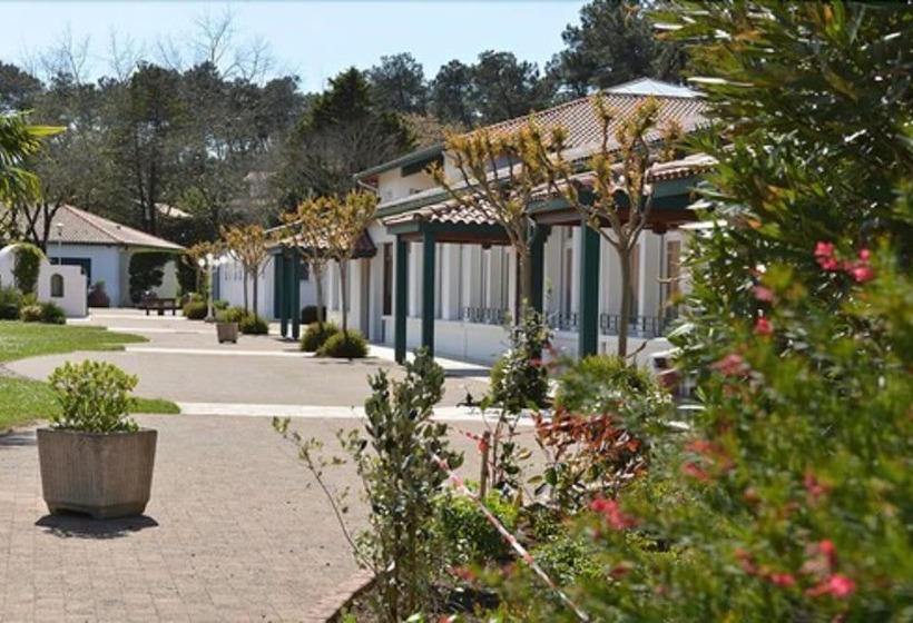 فندق Domaine Du Pignada