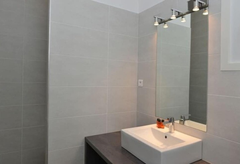 فندق Domaine Du Pignada