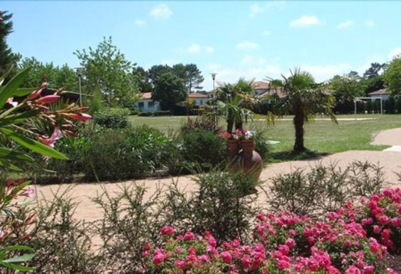 فندق Domaine Du Pignada