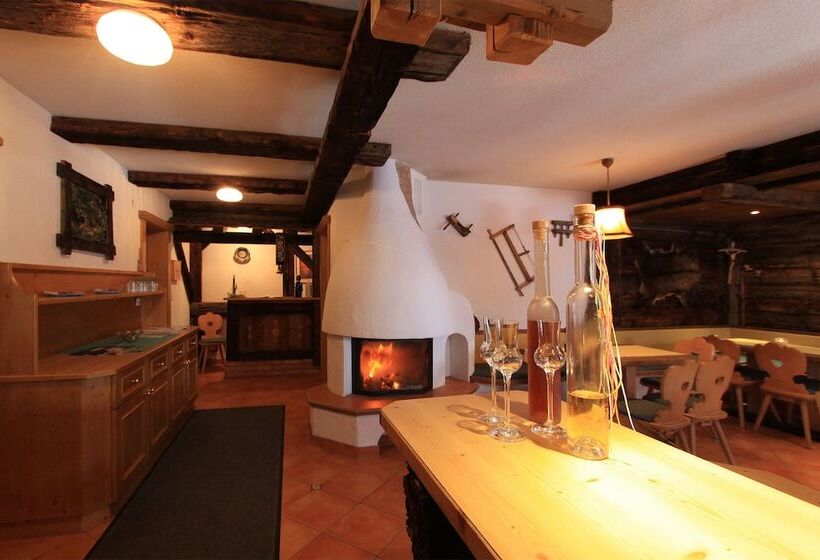 هتل Toni's Ferienheim